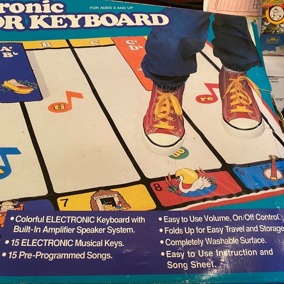 Fao Schwartz Electronic Floor Keyboard - Picture 5 of 5